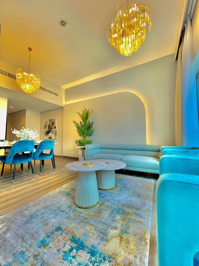 First Class 2Br With Burj Khalifa & Downtown View ดูไบ ภายนอก รูปภาพ