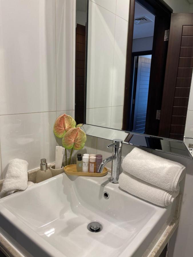 First Class 2Br With Burj Khalifa & Downtown View ดูไบ ภายนอก รูปภาพ