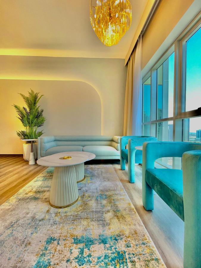 First Class 2Br With Burj Khalifa & Downtown View ดูไบ ภายนอก รูปภาพ