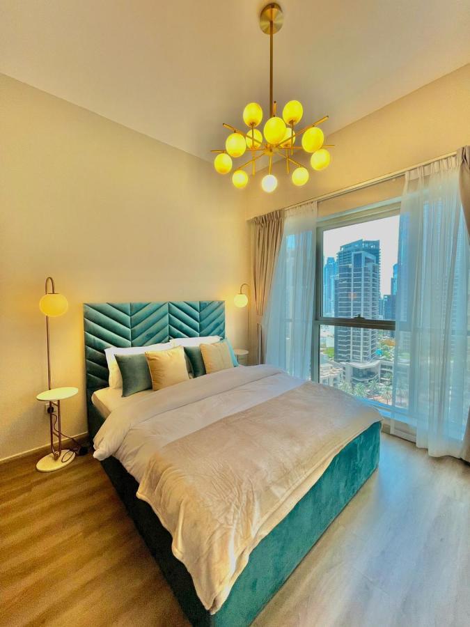 First Class 2Br With Burj Khalifa & Downtown View ดูไบ ภายนอก รูปภาพ